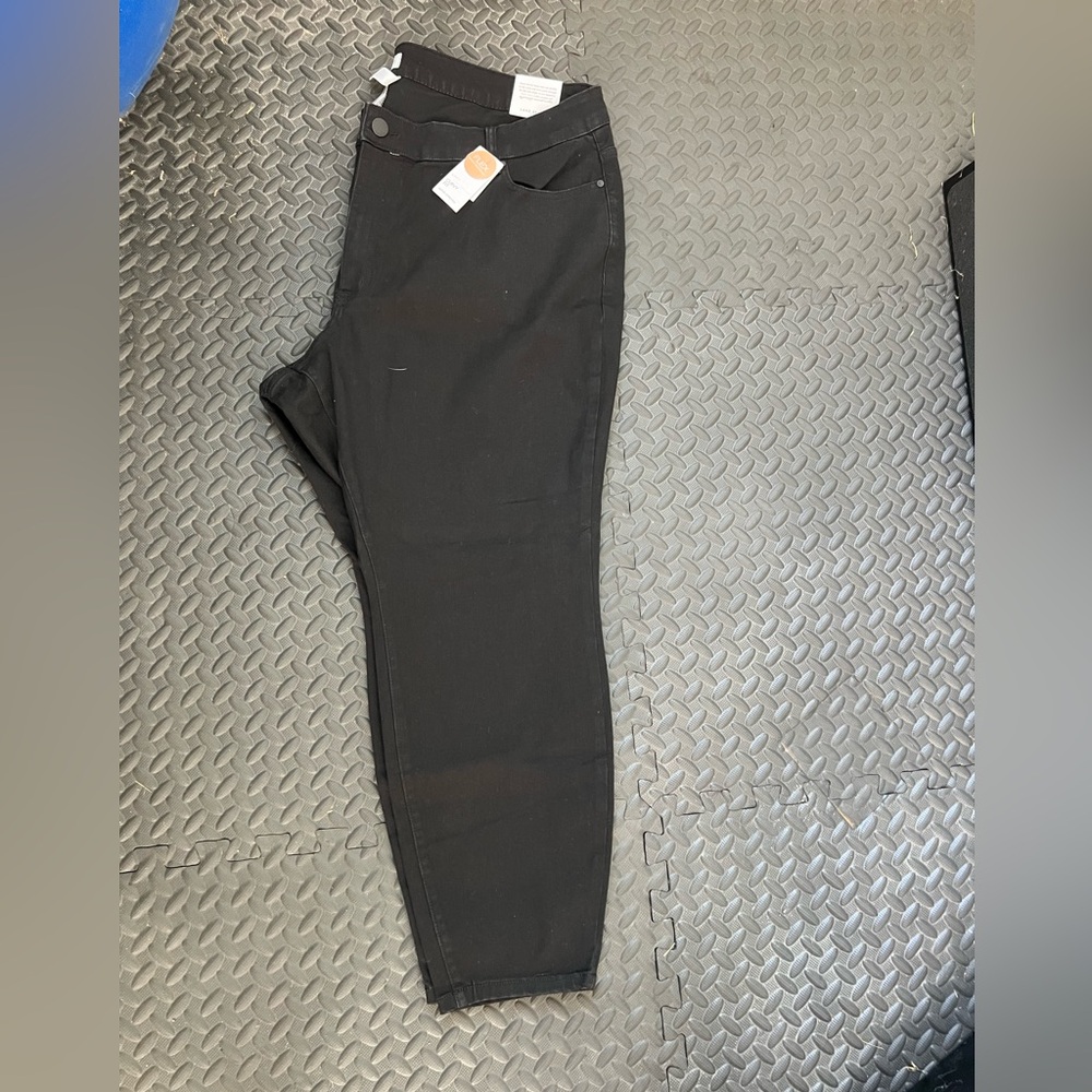 Lane Bryant Black Curvy Fit Skinny Jeans
